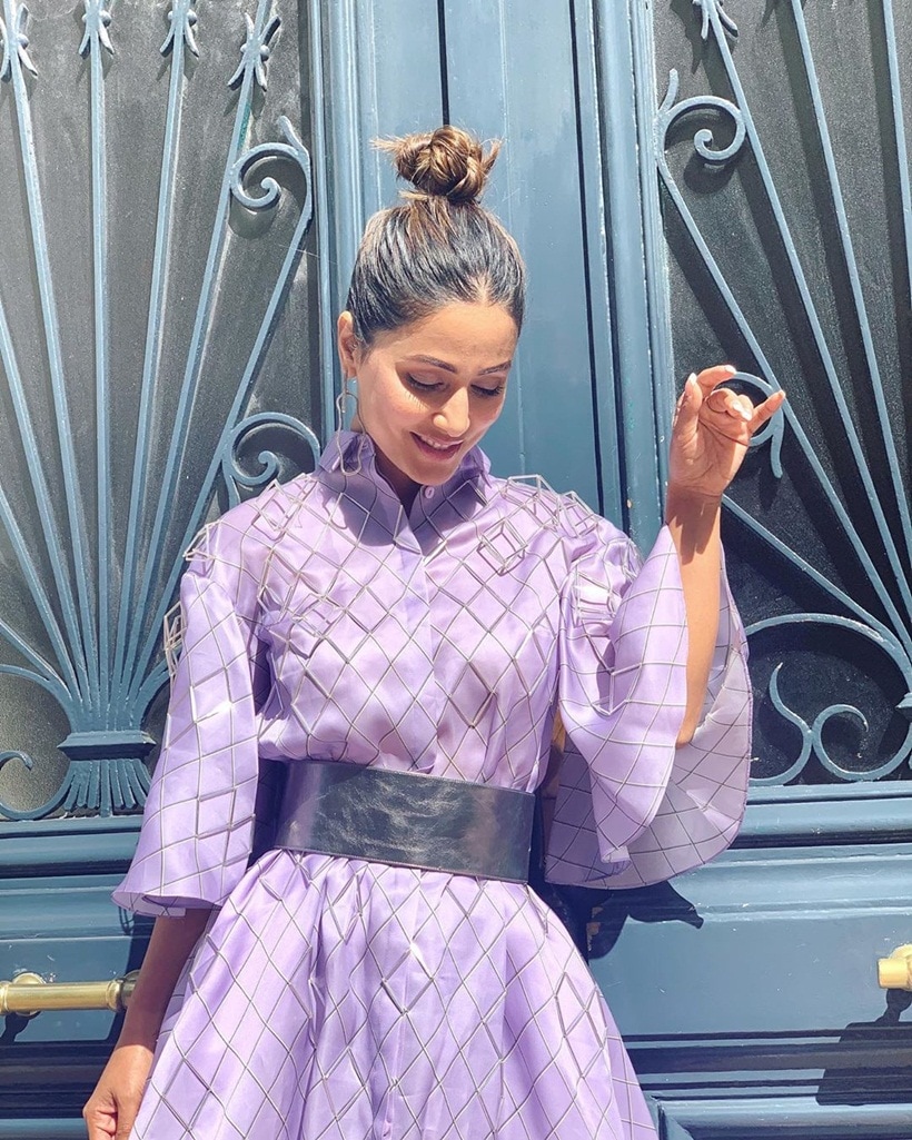 ‘कान्स’च्या रेड कार्पेटवर बॉलिवूड कलाकारांचा जलवा