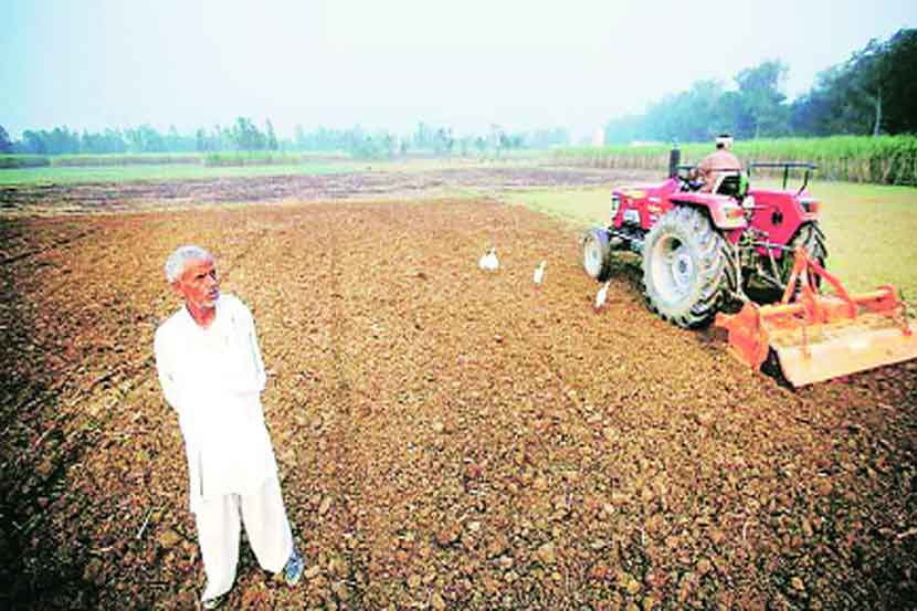 महागाईच्या भीतीपोटी शेतकरी वेठीला