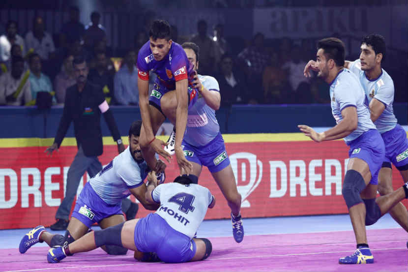 Pro Kabaddi 7 : तामिळ थलायवाजची एक चूक दिल्लीच्या पथ्यावर, एका गुणाने सामन्यात बाजी