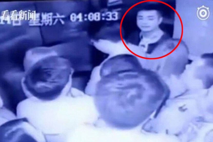 Chinese Groom Trapped In A Faulty Elevator