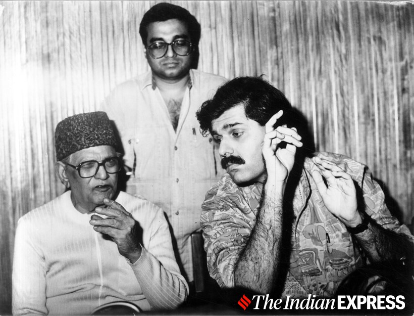 विनय सिन्हा या चित्रपटाचे निर्माते होते.