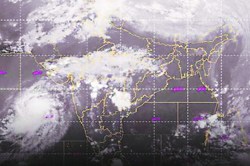 एकाच वर्षांत चार चक्रीवादळे