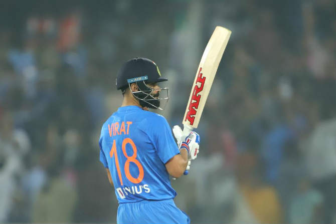 भारतीय संघाचा कर्णधार विराट कोहलीने या सामन्यात नाबाद ९४ धावांची खेळी केली. टी-२० क्रिकेटमधली ही त्याची सर्वोत्तम खेळी ठरली आहे.