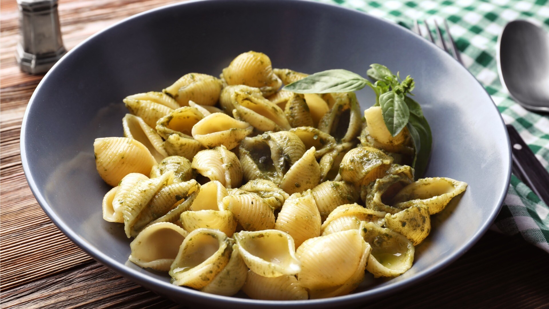 ११) कॉंचिगलीए पास्ता (Conchiglie)