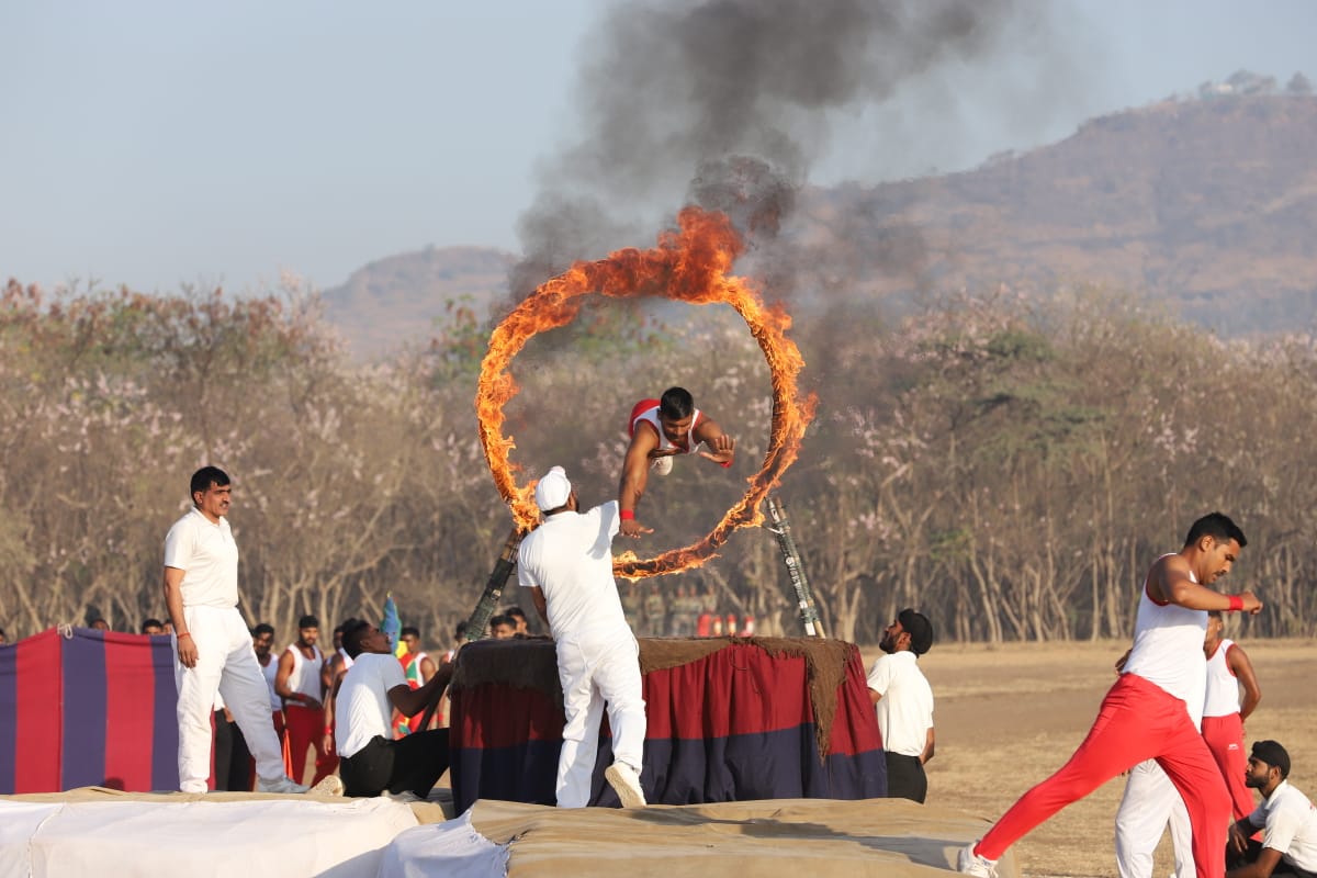 या कार्यक्रमामध्ये सैन्याचे अनेक आजी-माजी अधिकारी सहभागी झाले होते. (फोटो सौजन्य - पवन खेंग्रे)