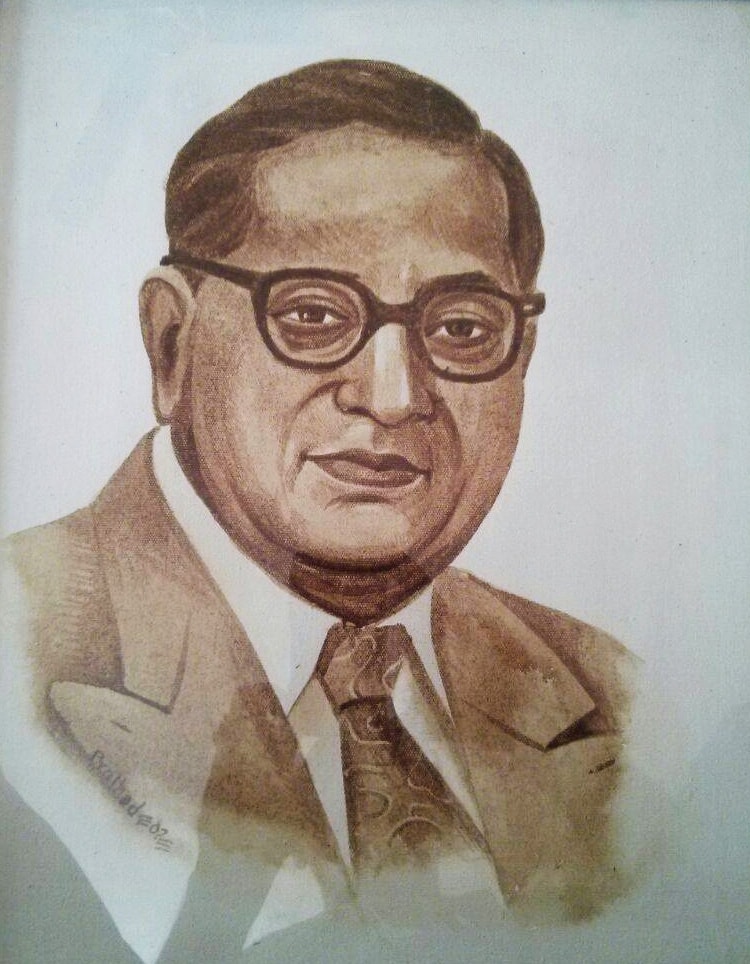 आजवर सव्वाशे राष्ट्रपुरूषांची चित्रे प्रल्हाद ठक यांनी रेखाटली आहेत.
