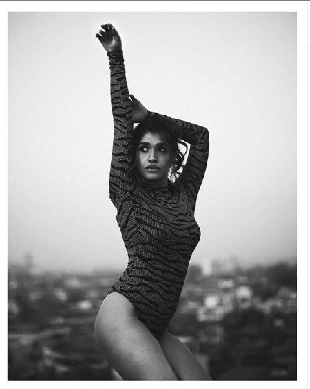 रसिकाने पहिल्यांदाच हे बोल्ड फोटोशूट केले असल्याचे म्हटले जात आहे. (Photo Credit- Instagram)