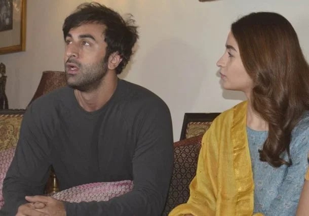 त्यानंतर ही पत्रिका खोटी असल्याची माहिती समोर आली.