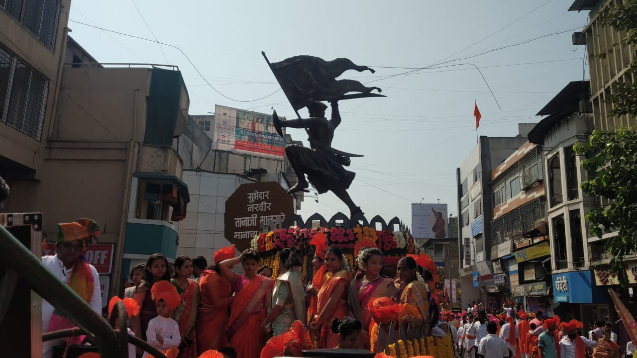 शिवजयंती मिरवणुकीतील रथ. (फोटो सौजन्य : सागर कासार)