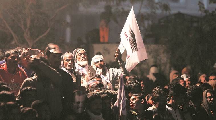 २०१५ मध्ये झालेल्या विधानसभा निवडणुकीत मिळालेल्या मतांपेक्षा 'आप'ला अडीच ते तीन टक्के कमी मते मिळतील, तर दुसरीकडे भाजपाला २०१५ च्या तुलनेत यंदा १.७ टक्के अधिक मते मिळतील, असा अंदाज वर्तवला जात आहे.