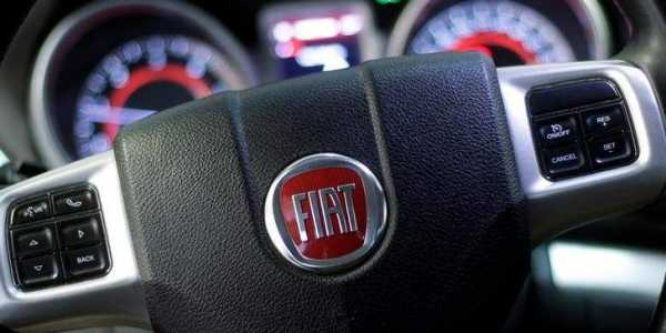 FIAT - वाहन उद्योग श्रेत्रातील आघाडीच्या कंपन्यांपैकी एक असणारी या कंपनीचे फूलफॉर्म आहे Fabbrica Italiana Automobili Torino. याचा अर्थ होतो ट्यूरीन शहरातील गाड्या बनवणारी कंपनी.
