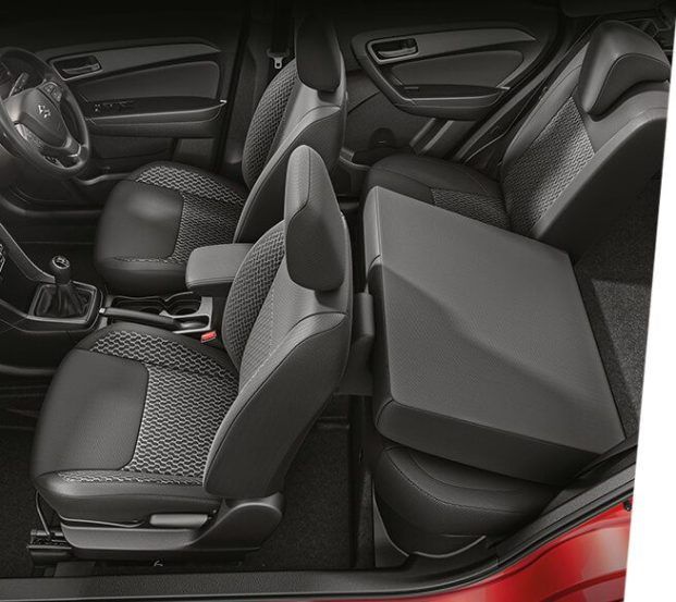 'ऑटो एक्स्पो 2020’इव्हेंटमध्ये पहिल्यांदाच कंपनीने ही कॉम्पॅक्ट SUV कार BS6 पेट्रोल व्हर्जनमध्ये सादर केली. आतापर्यंत ही गाडी 1.3-लिटर डिझेल इंजिनमध्येही यायची. पण, फेसलिफ्ट व्हर्जनमध्ये डिझेल इंजिन मिळणार नाही.