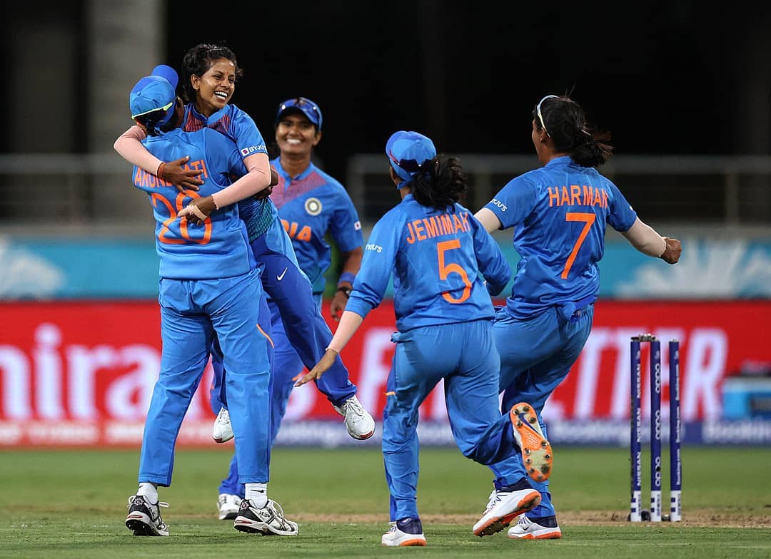 T20 World Cup 2020 स्पर्धेच्या अंतिम फेरीपर्यंत भारतीय संघ अजिंक्य होता.