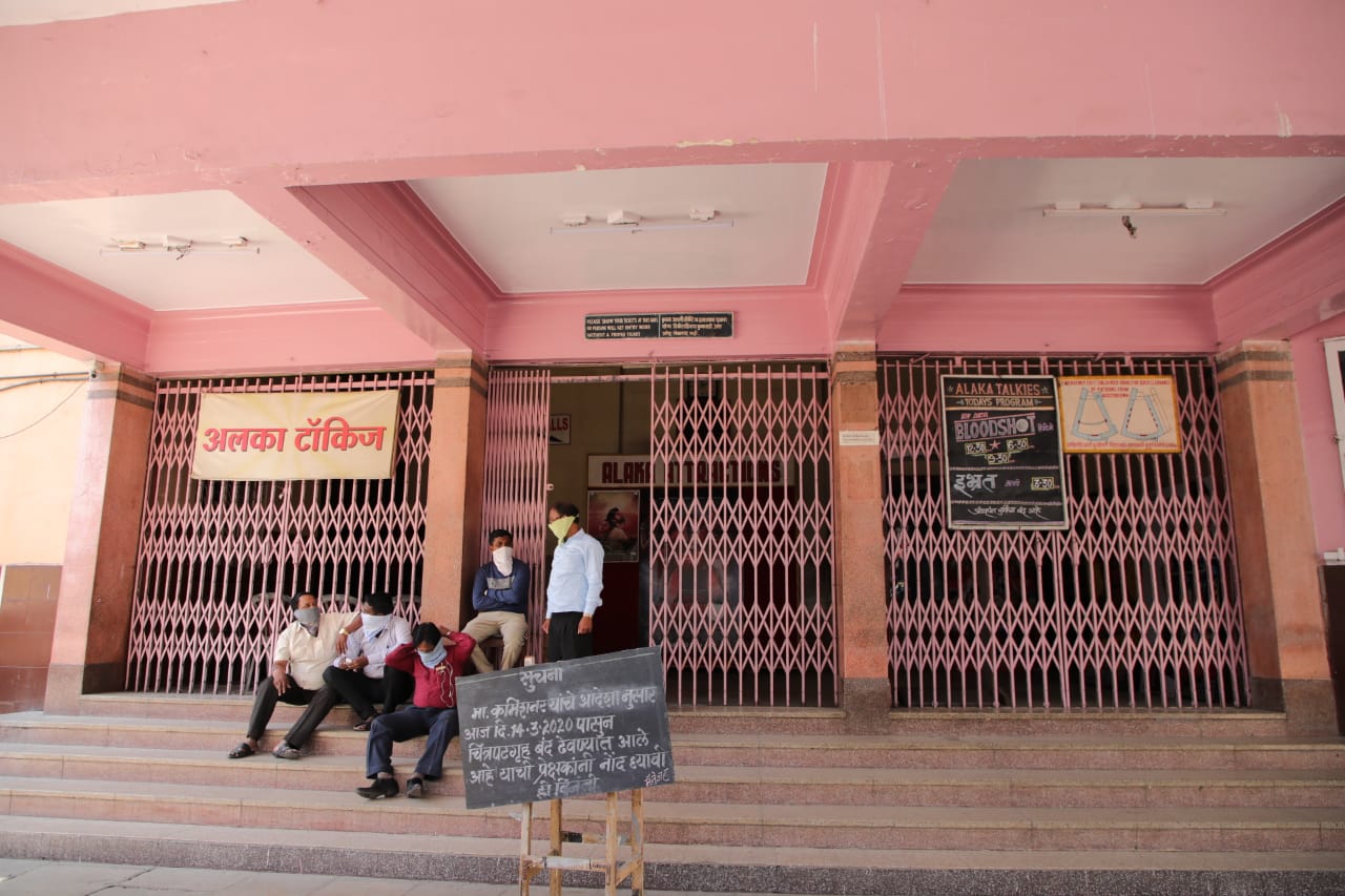 पुणे, मुंबई, नागपूर, ठाणे या पाठोपाठ अहमदनगरमध्येही करोनाग्रस्त रुग्ण आढळला आहे. (छायाचित्र सौजन्य : आशिष काळे)