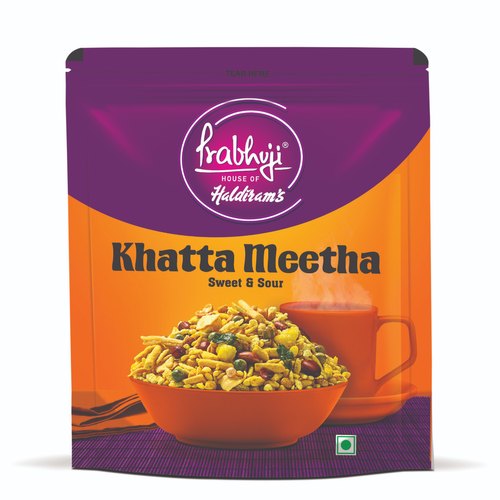 भेटरूपात नमकीन, मिठाई देण्याची उत्तम सोय हा ब्रॅण्ड करतो.