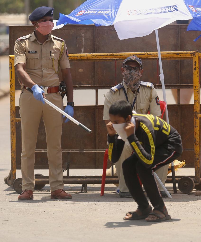 सध्या राज्यात करोनाचा प्रादुर्भाव दिवसेंदिवस अधिकच वाढत आहे. करोनाबाधितांच्या आकड्यात देखील झपाट्याने वाढ होत आहे.