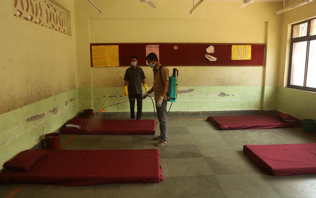 महापालिकेकडून ही खबरदारी घेत जंतूनाशक फवारणी देखील केली जात आहे.