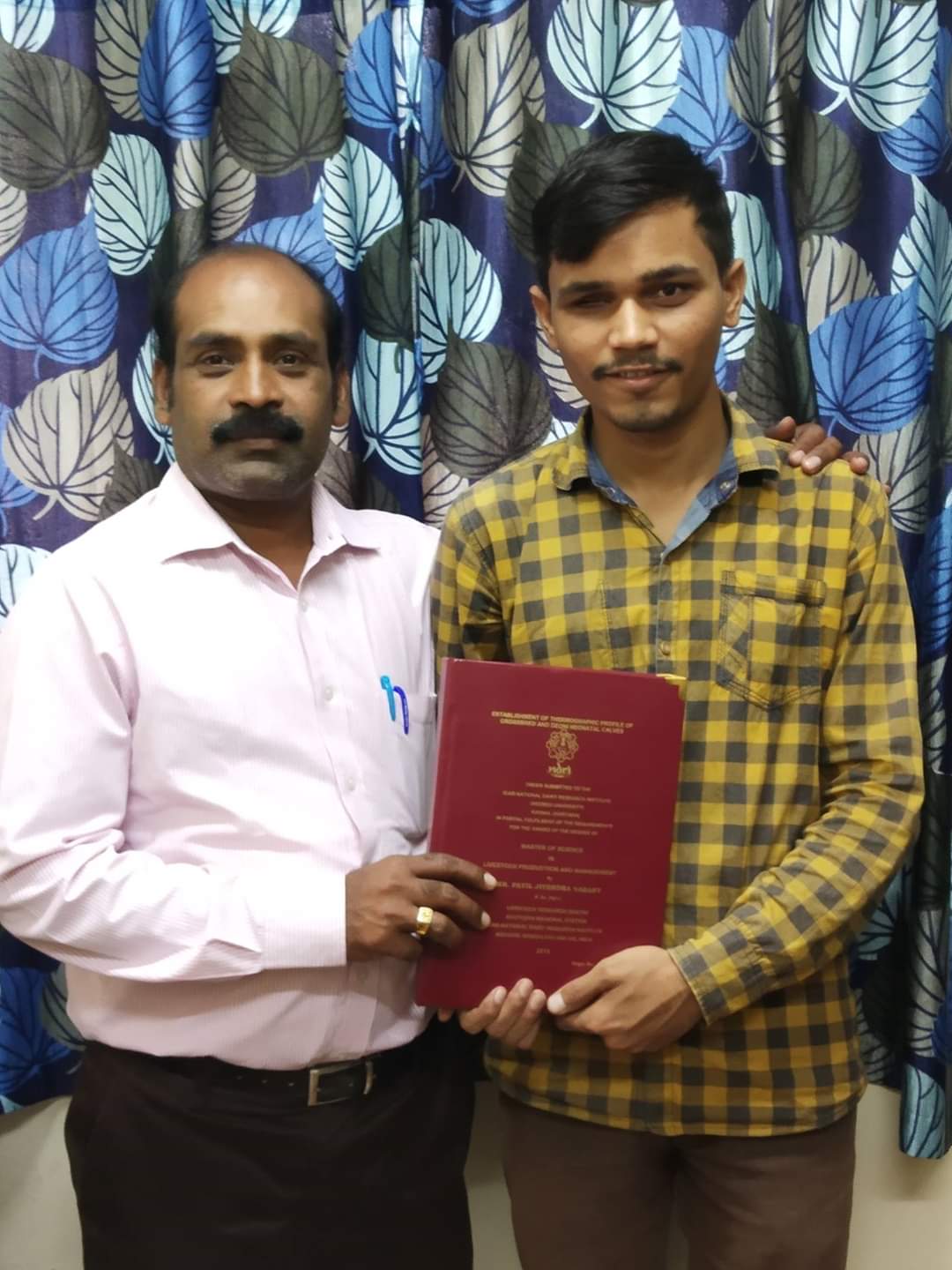 महाविद्यालयातून घडलेल्या अनेक अधिकाऱ्यांचा आदर्श घेत त्यांना UPSC चे गोड स्वप्न पडले