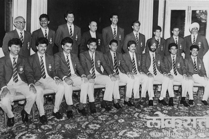 कपिल देव, दिलीप वेंगसरकर, रवी शास्त्री, मोहम्मद अझरूद्दीन अशा दिग्गज क्रिकेटपटूंसोबत भारतीय क्रिकेट संघात सचिन. (एक्स्प्रेस फोटो)