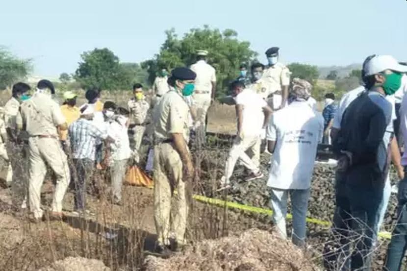 औरंगाबाद दुर्घटना: कामगार रुळावर झोपलेले पाहून मालगाडी थांबवण्याचा केला होता प्रयत्न, रेल्वेची माहिती