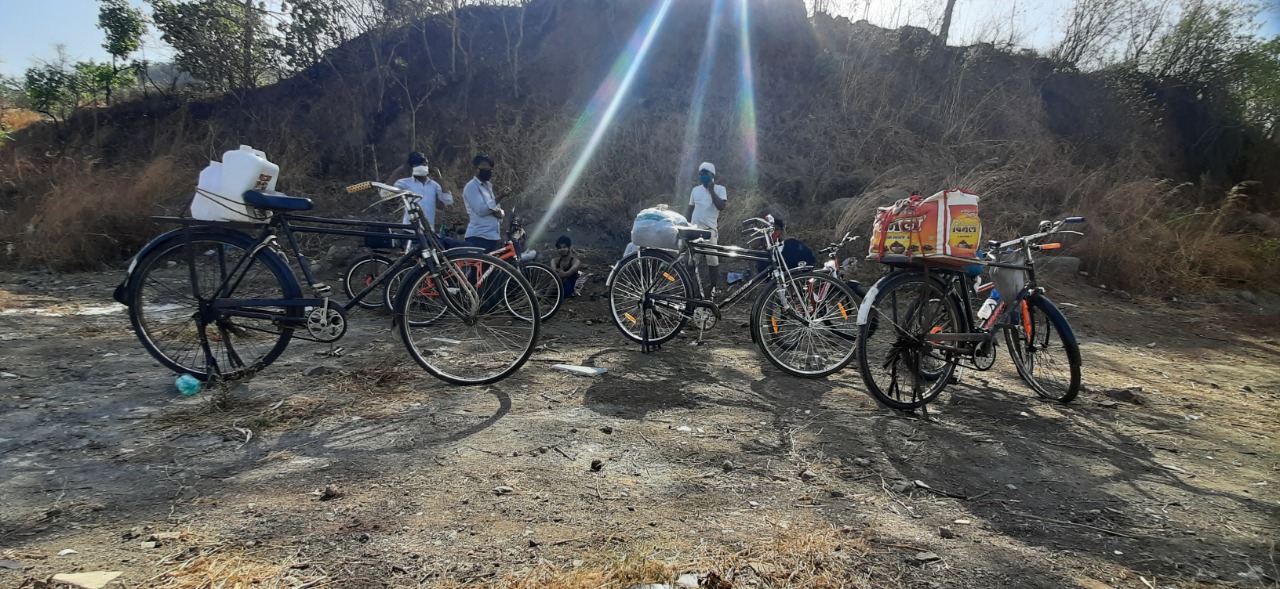 अनेकांनी चार-पाच हजार रुपये खर्च करून गेल्या दोन दिवसांत नव्या कोऱ्या सायकल खरेदी केल्या आहेत.
