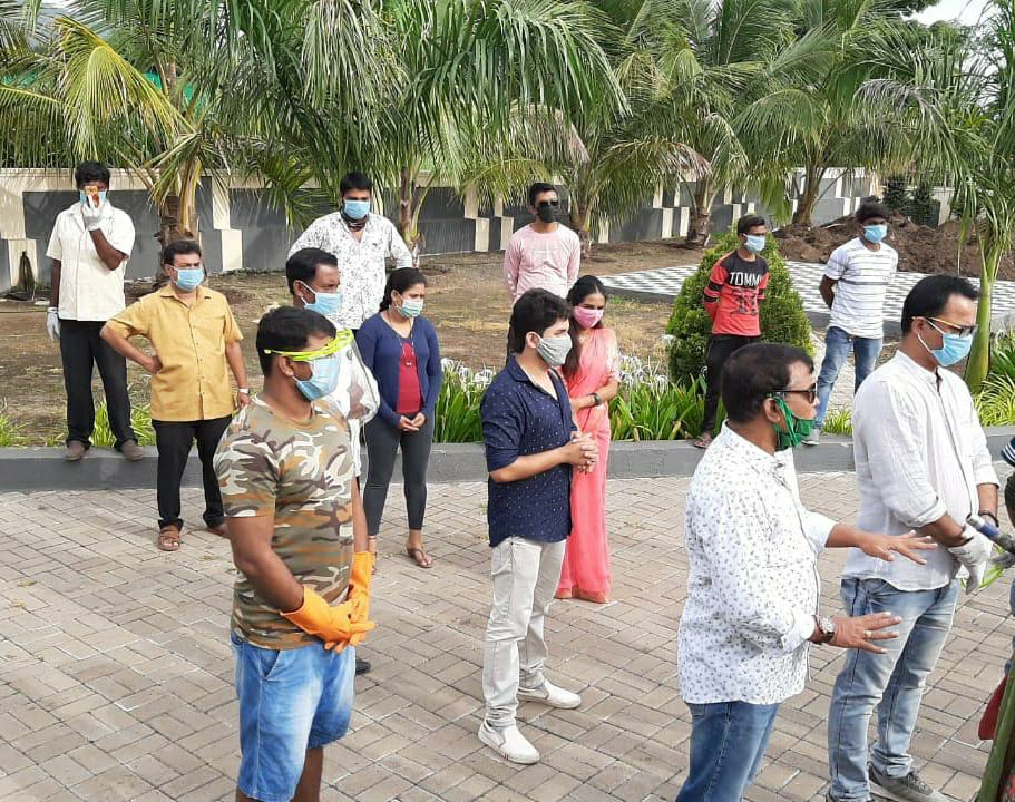 कोव्हिड-१९ च्या संकटादरम्यान मालिकेचं चित्रीकरण सुरू करण्यात आले असले, तरीही या संकटापासून बचाव करण्यासाठी शूटिंग बाबत सरकारने आखून दिलेल्या सर्व नियमांचे पालन व योग्य ती काळजी घेतली जात आहे.