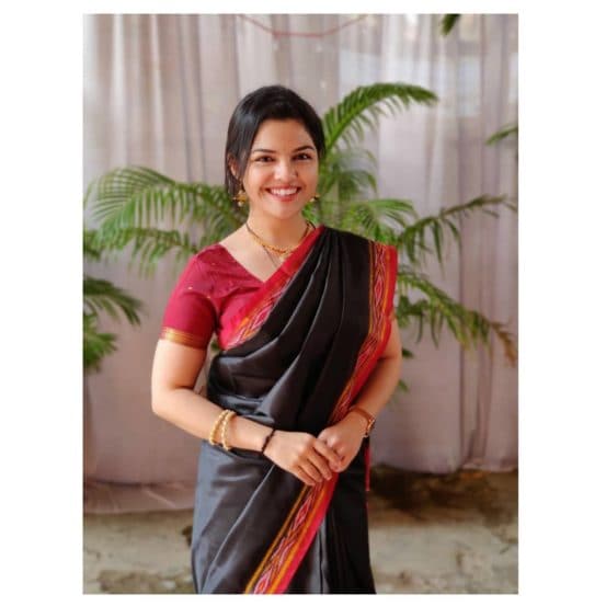 गायिका ते अभिनेत्री असा प्रवास करणाऱ्या आर्या आंबेकरचा आज वाढदिवस आहे. झी मराठीवर २००८ मध्ये रंगलेल्या ‘सारेगमप लिटिल चॅम्प्स’ या रिअ‍ॅलिटी शोने आर्या आंबेकरला ओळख मिळवून दिली. (सर्व फोटो सौजन्य - आर्या आंबेकर इन्स्टाग्राम)
