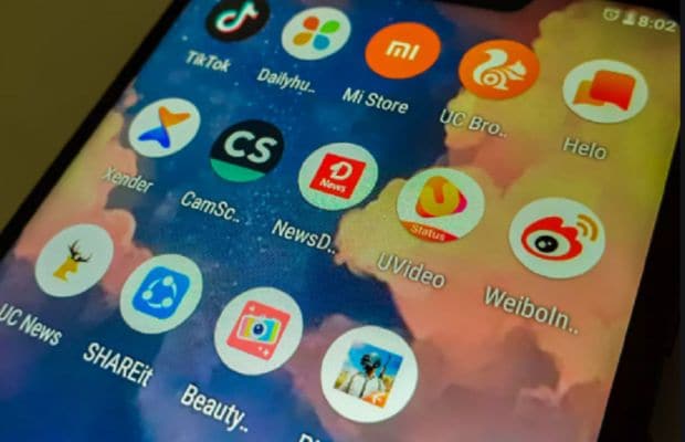 सोशल मीडियावर सर्वाधिक चर्चा TikTok,CamScanner,UC Browser, Shareit, Shein, Mi Community, Club Factory, Xender, Mi Video Call आणि WeChat यांना पर्यायी अ‍ॅप्स कोणते याबाबत सुरू आहे. त्यामुळे आम्ही तुम्हाला काही बेस्ट पर्यायी अॅप्सबाबत माहिती देत आहोत.