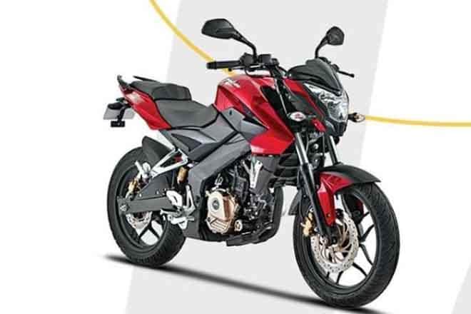 Bajaj Pulsar NS160 – 2017 - पल्सरच्या या व्हेरिअंटमध्ये 160cc, ऑईल कूल्ड इंजिन DTS-i टेक्नॉलॉजीसोबत देण्यात आलं होतं. हे इंजिन 15hp पीक पॉवर जनरेट करतं.