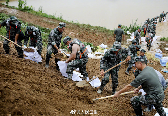 चीनच्या अनेक अनेक भागांमध्ये सैन्याची मदत घेण्यात आली आहे.