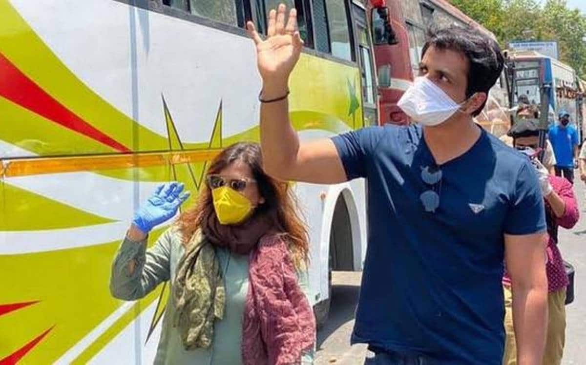 लक्षवेधी बाब म्हणजे ही सोय तो विनामुल्य देत आहे. (फोटो सौजन्य इन्स्टाग्राम)