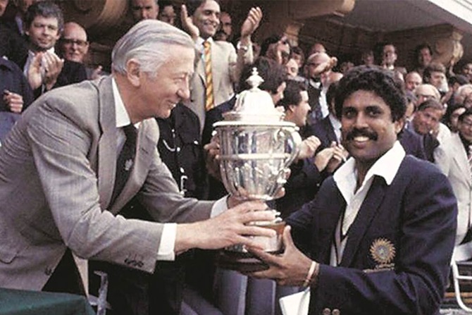 भारताने कपिल देव यांच्या नेतृत्वाखाली पहिल्यांदा १९८३ साली वेस्ट इंडिजला पराभूत करत वन डे विश्वचषक जिंकला.