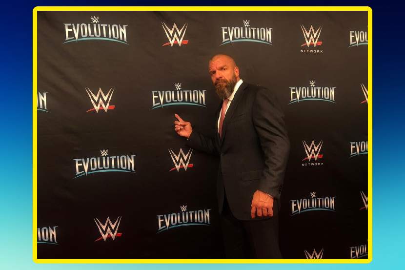 क्रमांक ४ - ट्रिपल एच - WWE मधील स्टाईलिश फायटर म्हणून ट्रिपल एच ओळखला जायचा. त्याने आता फायटिंगमधून निवृत्ती घेतली आहे. मात्र तो WWEच्या मॅनेजमेंटमधील एक प्रमुख पदाधिकारी आहे. तो वर्षाला ३२८ कोटी रुपयांची कमाई करतो. (फोटो सौजन्य इन्स्टाग्राम)
