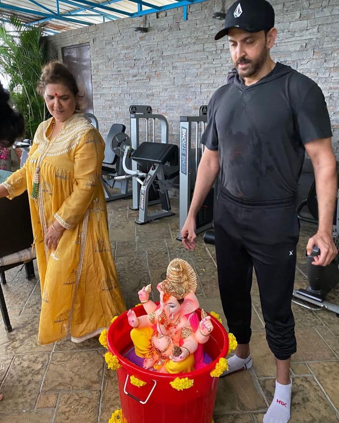 हृतिक रोशन सोशल मीडियावर प्रचंड सक्रीय असतो. (फोटो सौजन्य इन्स्टाग्राम)