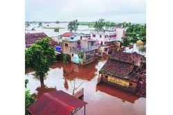 कोल्हापुरात गतवर्षीच्या महापुरातील मदतीचा घोटाळा