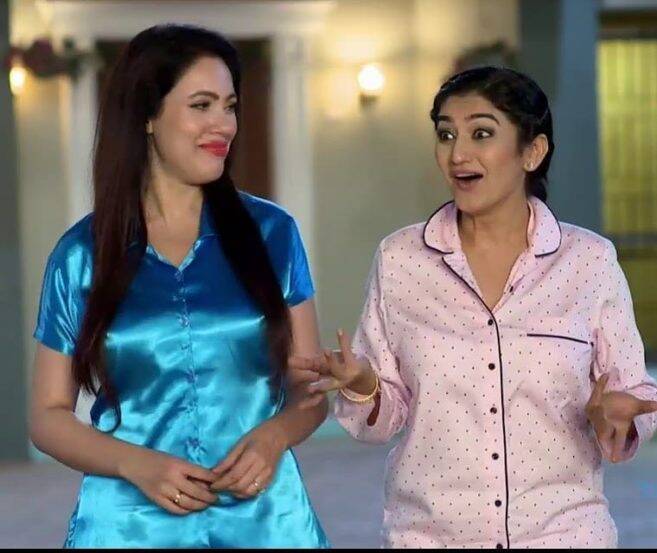 २००८ साली 'ईएमआय' या हिंदी चित्रपटातही नेहाने काम केले आहे. संजय दत्त, उर्मिला मातोंडकर आणि अर्जुन रामपाल यांची या चित्रपटात मुख्य भूमिका होती. नेहा मेहताना उर्मिलाची वकिल आणि मैत्रीण अशी दुहेरी भूमिका केली होती.