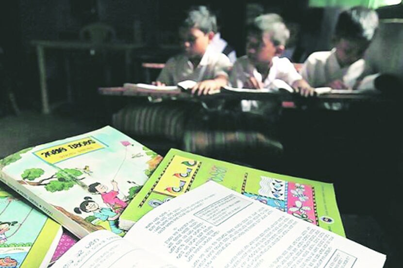 प्रयोगशाळांची गरज असलेले तांत्रिक आणि व्यावसायिक पदव्युत्तर अभ्यासक्रम आणि संशोधन (पीएचडी) संस्थांनाही मुभा देण्यात येईल. या शैक्षणिक घडामोडी सुरू करण्यासाठी स्वतंत्र आरोग्य सूचना प्रसिद्ध केल्या जातील. (संग्रहित छायाचित्र)