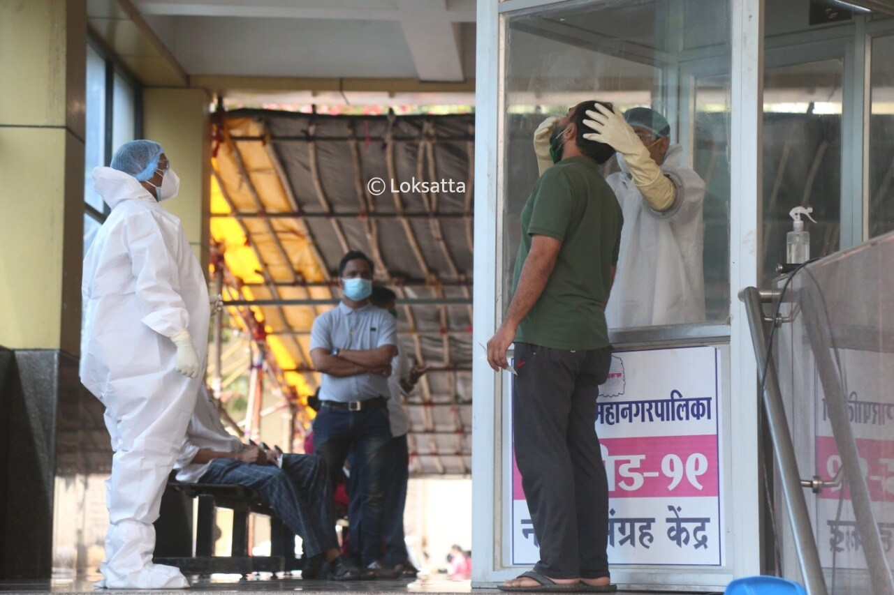 नवी मुंबई पालिका क्षेत्रातील करोना रुग्णांची संख्या तीस हजारांच्या वर गेली आहे.