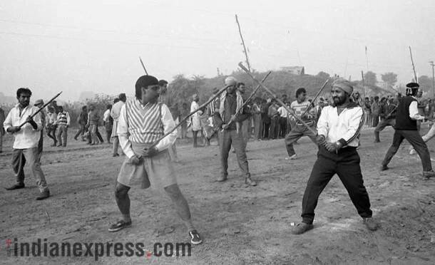 १९ एप्रिल २०१७ रोजी सर्वोच्च न्यायालयाने बाबरी मशिद प्रकरणात भाजपा नेत्यांवर गुन्हा दाखल करुन खटला चालवण्यात येईल असं जाहीर केलं. (फोटो सौजन्य - प्रवीण जैन)