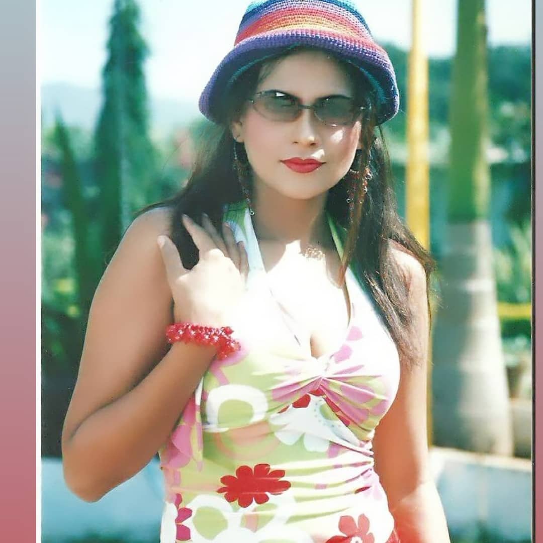 हिंदी चित्रपटांसोबत तिने गुजराती आणि भोजपुरी चित्रपटांमध्येही काम केलं आहे. (फोटो सौजन्य इन्स्टाग्राम)