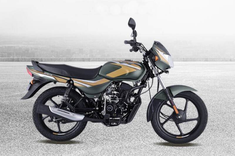 Bajaj CT 100: Bajaj CT 100 ही बाईक ES ALLOY आणि KS ALLOY या व्हेरिअंटमध्ये उपलब्ध आहे. KS ALLOY च्या व्हेरिअंटची एक्स शोरूम किंमत ४४ हजार ८९० रूपये आहे. तर ES ALLOY या व्हेरिअंटची एक्स शोरूम किंमत ५१ हजार ८०२ रूपये इतकी आहे.