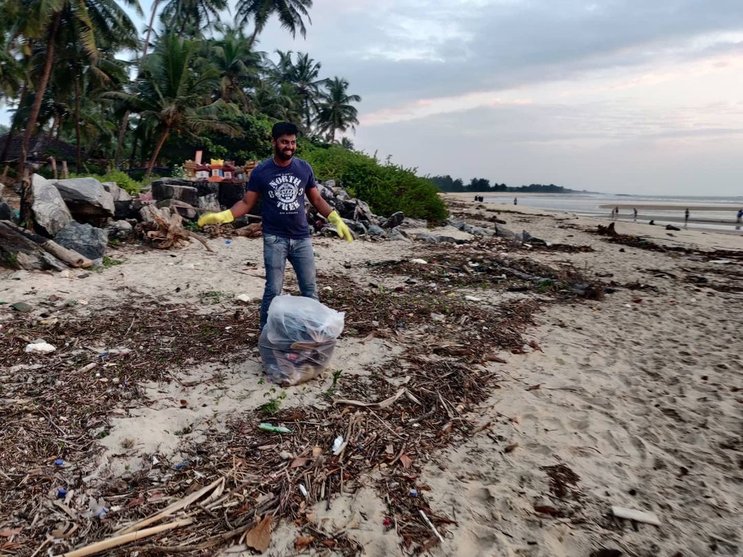 अनुदीप आणि मिनुषा यापुढेही अशाप्रकारे समुद्रकिनाऱ्यांची साफसाफाई सुरु ठेवणार आहेत. 