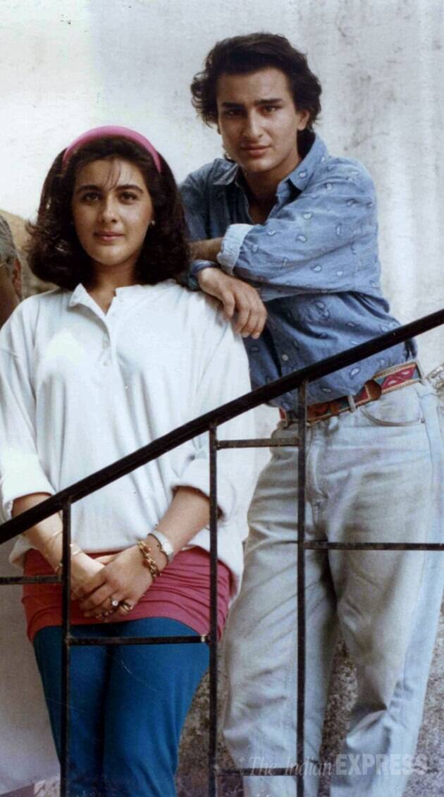 अभिनेता सैफ अली खान आणि अमृता सिंह यांनी अत्यंत खासगी पद्धतीने १९९१मध्ये लग्न केले होते. त्यांनी २००४मध्ये घटस्फोट घेतला.