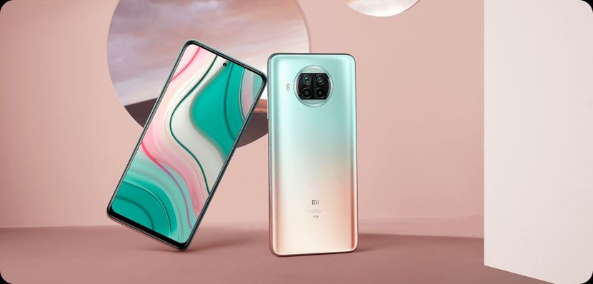 Mi 10i स्टोरेज : फोनच्या फ्रंट आणि बॅक दोन्ही पॅनलवर गोरिल्ला ग्लास 5 प्रोटेक्शन आहे. फोनमध्ये स्नॅपड्रॅगन 750G प्रोसेसर असून, हे एक 5जी प्रोसेसर आहे. ग्राफिक्ससाठी यामध्ये एड्रेनो 619 GPU आहे, तर 8 जीबीपर्यंत रॅम आणि 128 जीबीपर्यंत स्टोरेज फोनमध्ये मिळेल.