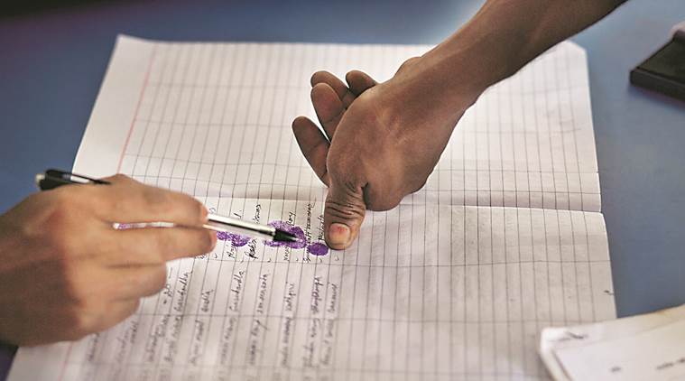 एकाहून अधिक वेळा प्रसाधनगृहामध्ये जाणाऱ्या कर्मचाऱ्यांन बॉसच्या केबिनजवळ ठेवलेल्या रजिस्टरमध्ये नाव नोंदवल्यानंतरच प्रसाधनगृहाचा वापर करता येतो.