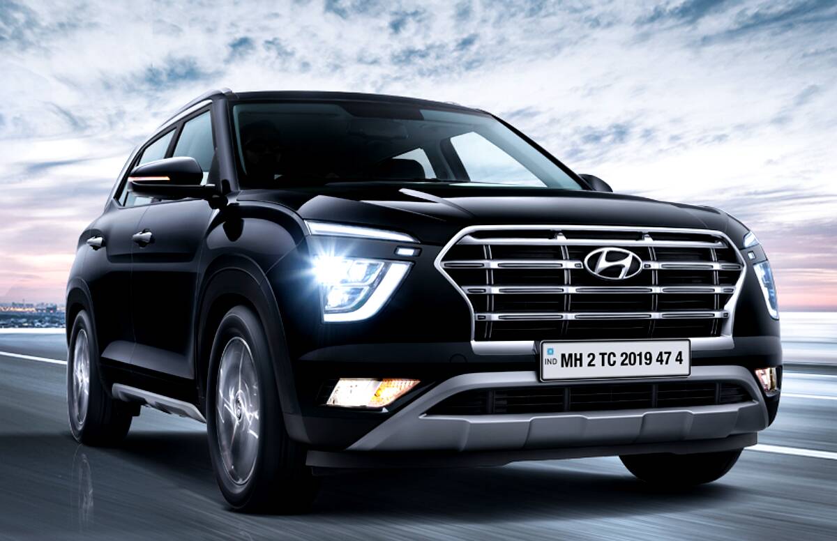 नंबर 6- Hyundai Creta : जानेवारी 2021 मध्ये 12 हजार 284 क्रेटा विकल्या गेल्या. तर, जानेवारी 2020 मध्ये फक्त 6 हजार 900 क्रेटाची विक्री झाली होती. म्हणजेच क्रेटाच्या विक्रीमध्ये मोठ्या प्रमाणात वाढ झाली असून ही कार भारतीयांच्या चांगलीच पसंतीस पडल्याचं दिसत आहे.