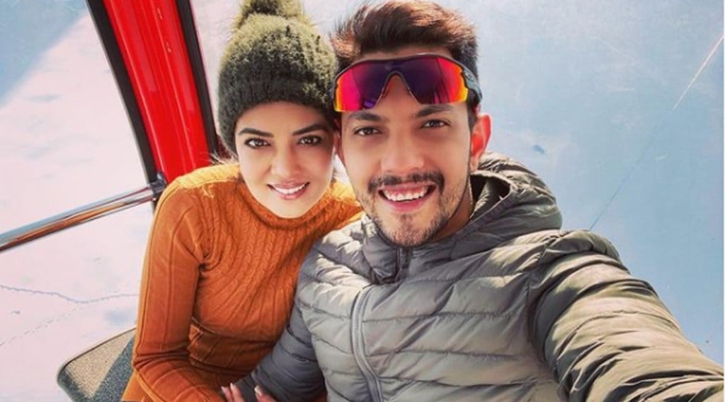 aditya narayan and his wife shweta tested positive for corona virus