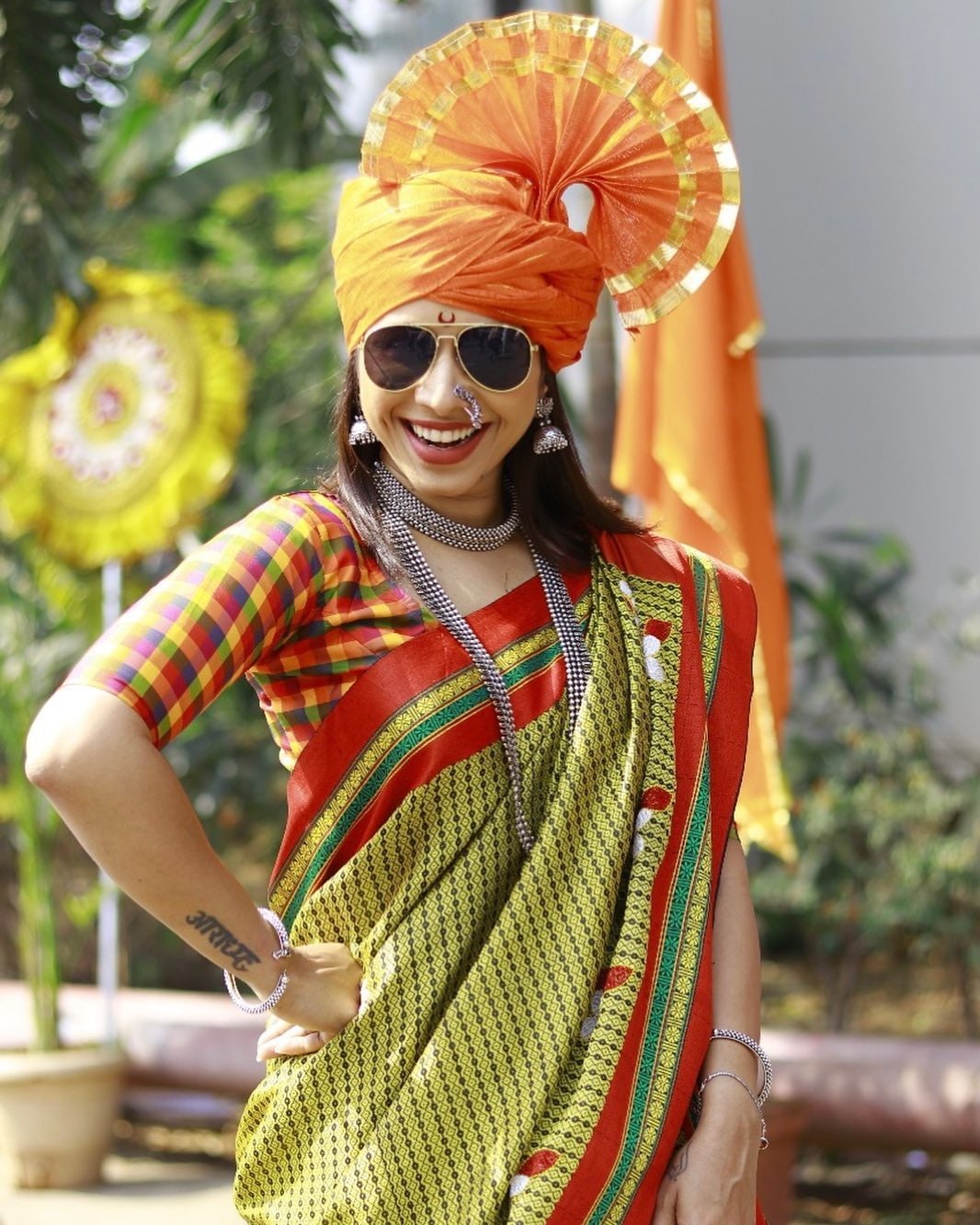 अभिनेत्री श्रेया बुगडे