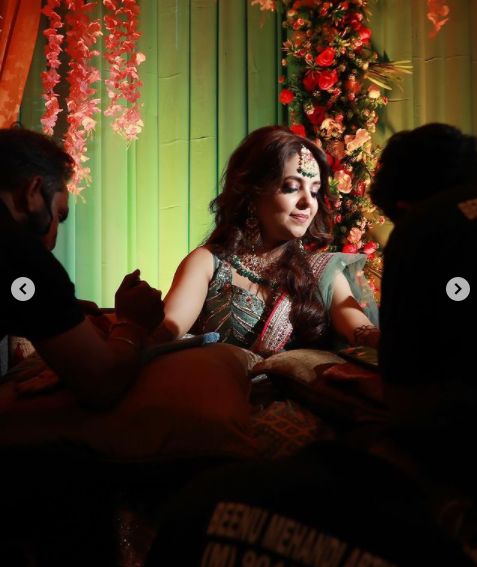 २०१६ पासून सुगंधा आणि संकेत एकमेकांना डेट करत होते.