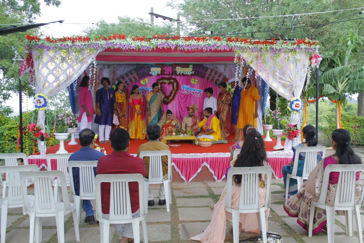 ‘देवमाणूस’ ही मालिका आता एका निर्णायक आणि रंजक टप्प्यावर आली आहे.